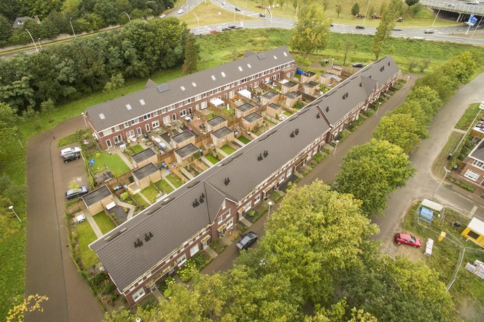 Project Zwolle Prinsenpoort met prefab daken van Emergo